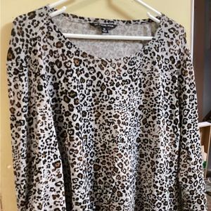 Women’s Leopard Print Top